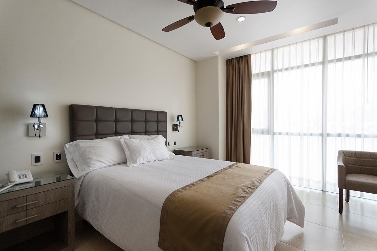 Hotel Maria Fernanda Inn Zitacuaro ภายนอก รูปภาพ